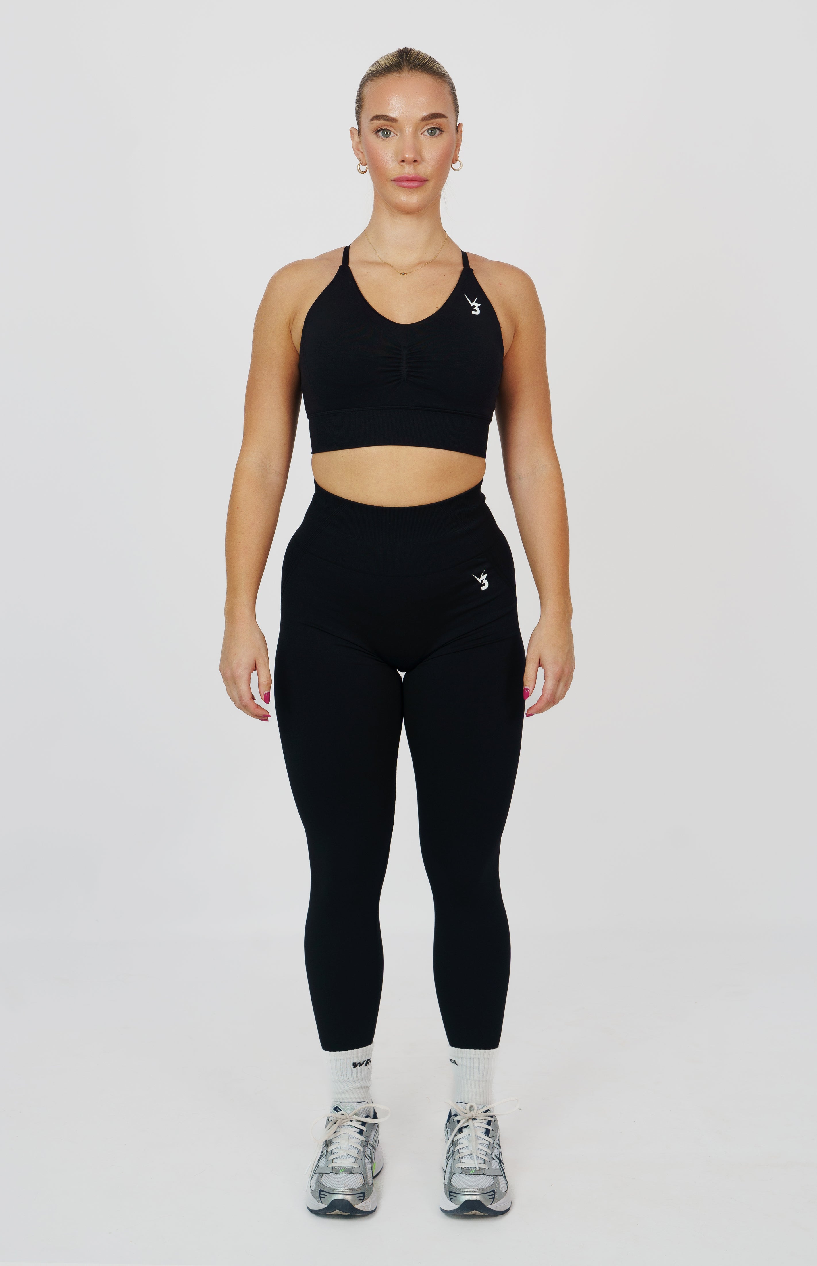 Tempo Seamless Scrunch Leggings & Multi-Way Sports Bra Set - Black